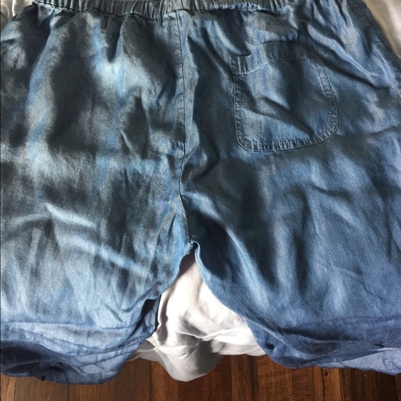 Pants - Picture 2 of 4